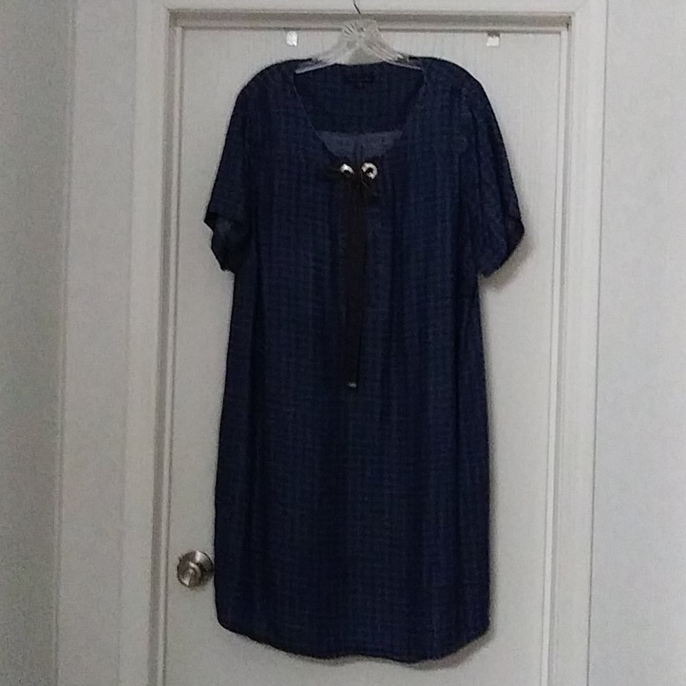 Women's dress